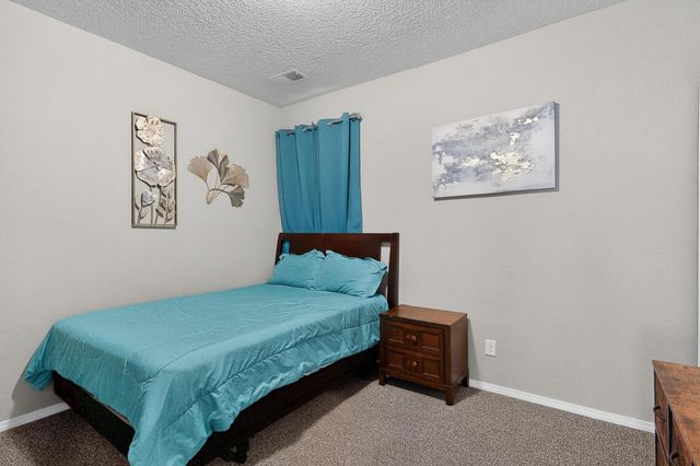 6919 Silver Moon Road NW, Albuquerque, NM 87114