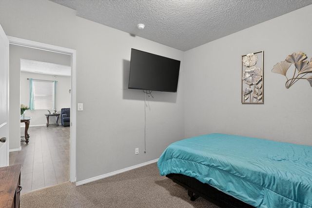 6919 Silver Moon Road NW, Albuquerque, NM 87114