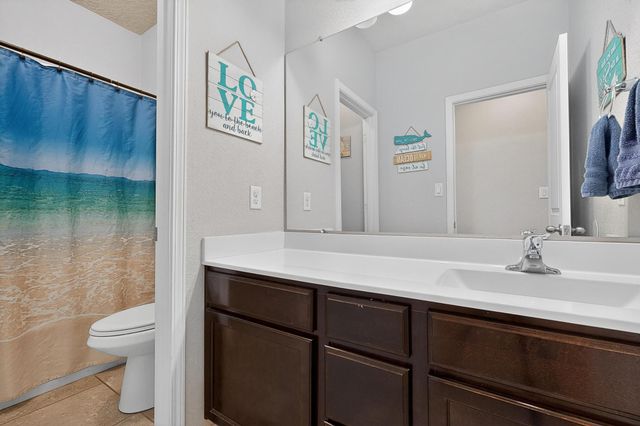 6919 Silver Moon Road NW, Albuquerque, NM 87114