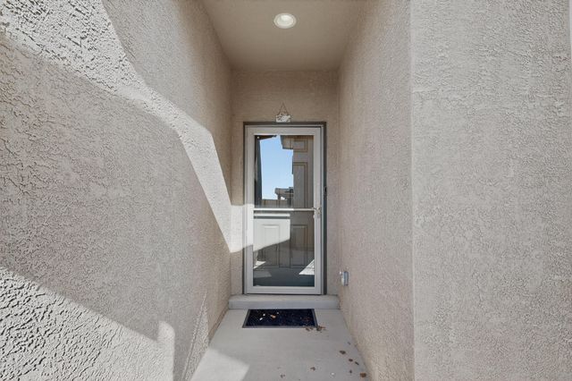 6919 Silver Moon Road NW, Albuquerque, NM 87114