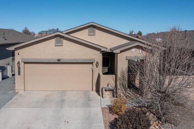 6919 Silver Moon Road NW, Albuquerque, NM 87114