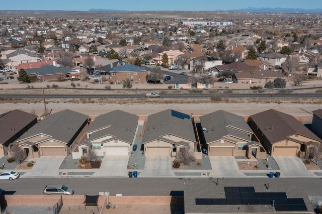 6919 Silver Moon Road NW, Albuquerque, NM 87114