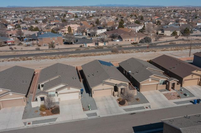 6919 Silver Moon Road NW, Albuquerque, NM 87114