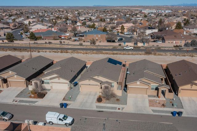 6919 Silver Moon Road NW, Albuquerque, NM 87114