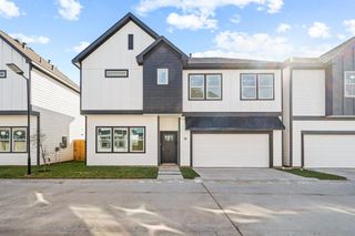 6702 Metro Blvd 16, Houston, TX 77083