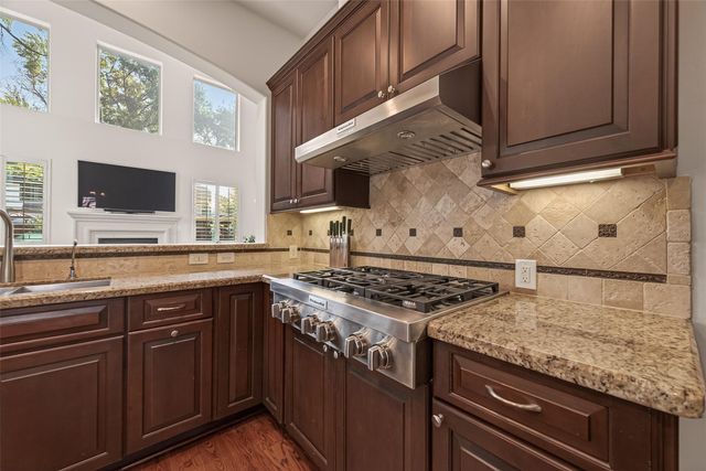 1314 Caywood Lane, Houston, TX 77055