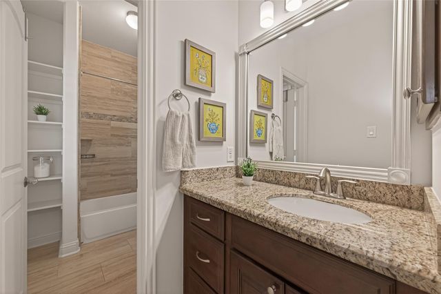 1314 Caywood Lane, Houston, TX 77055