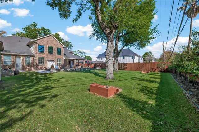 1314 Caywood Lane, Houston, TX 77055