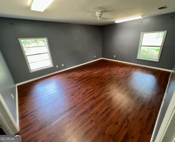 1716 Hatch Parkway N, Baxley, GA 31513