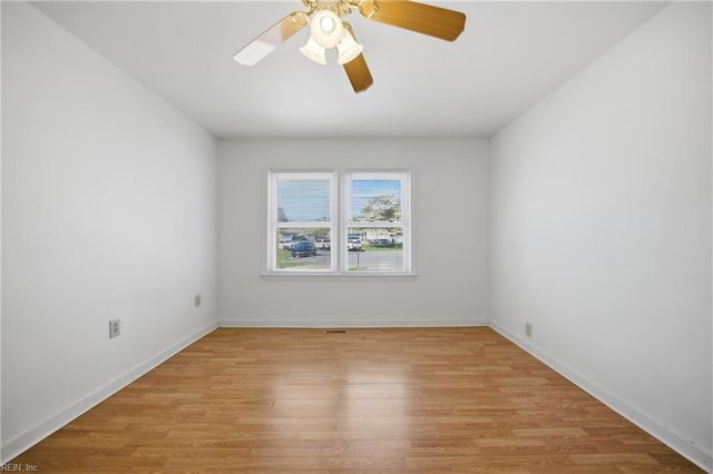 5949 Jerry CT, Norfolk, VA 23502