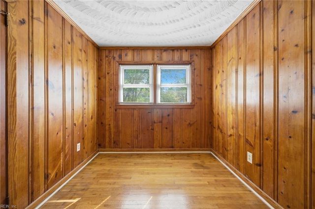 5949 Jerry CT, Norfolk, VA 23502