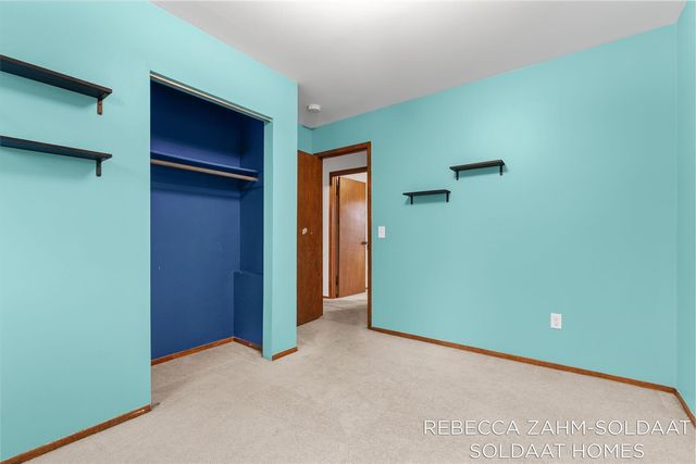 2370 Kent Boulevard, Grand Rapids, MI 49503