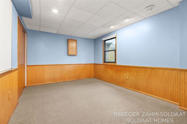 2370 Kent Boulevard, Grand Rapids, MI 49503