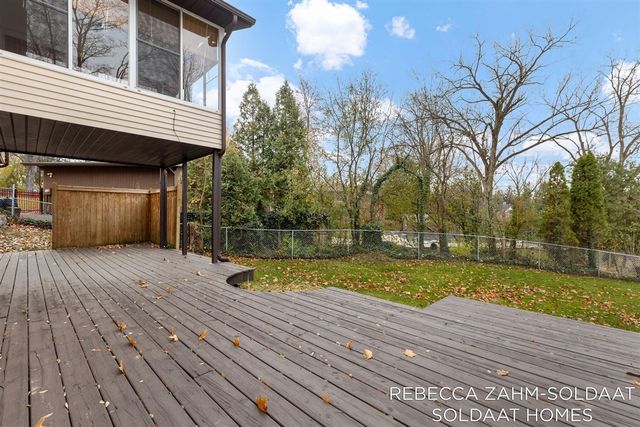 2370 Kent Boulevard, Grand Rapids, MI 49503