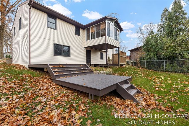 2370 Kent Boulevard, Grand Rapids, MI 49503