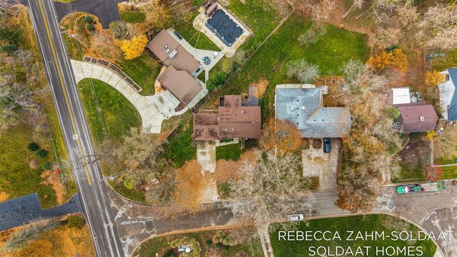 2370 Kent Boulevard, Grand Rapids, MI 49503