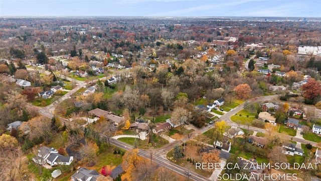 2370 Kent Boulevard, Grand Rapids, MI 49503