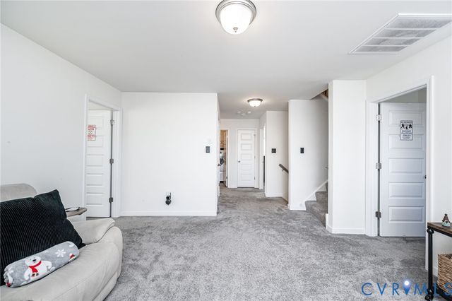 9117 Fenshaw Ct, Mechanicsville, VA 23116