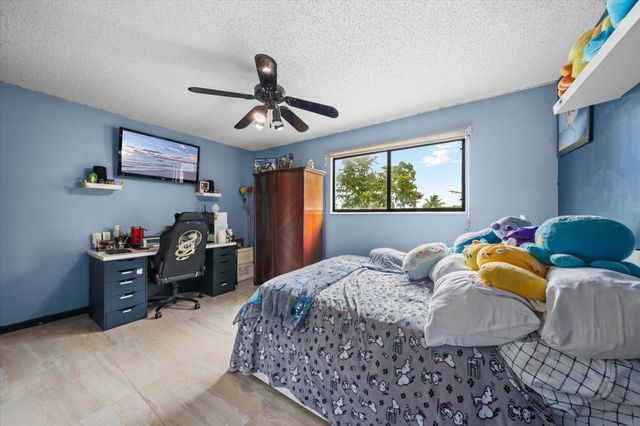 2340 Fairmont Avenue, Miramar, FL 33025