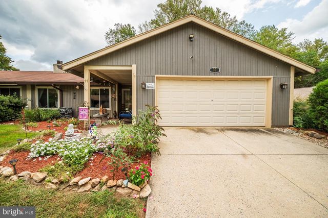 11 AQUARIUS CT, Silver Spring, MD 20906