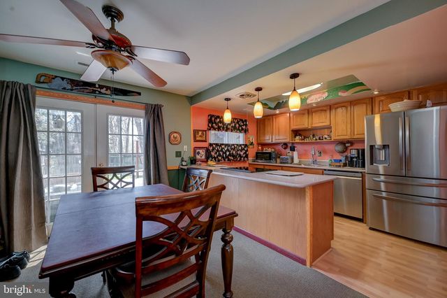 11 AQUARIUS CT, Silver Spring, MD 20906