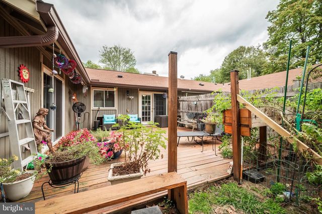 11 AQUARIUS CT, Silver Spring, MD 20906