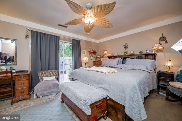 11 AQUARIUS CT, Silver Spring, MD 20906