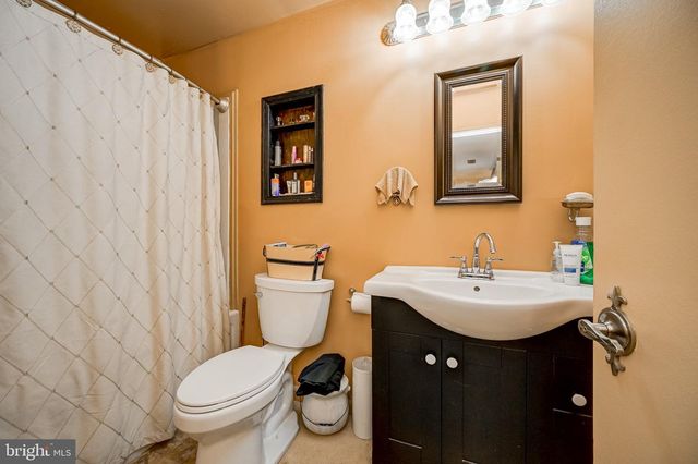 11 AQUARIUS CT, Silver Spring, MD 20906