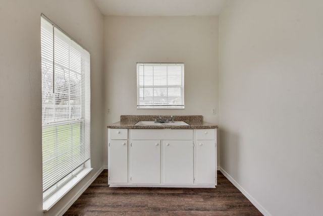 4309 Martha Lane, Fort Worth, TX 76103