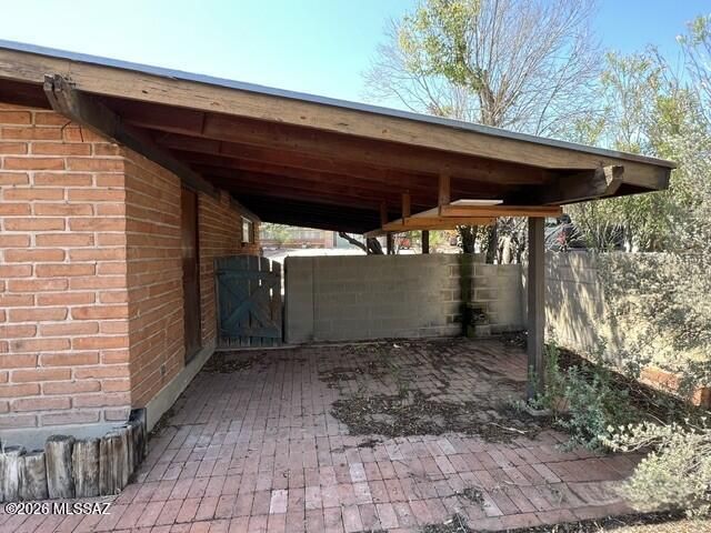 7017 E Luana Drive, Tucson, AZ 85710