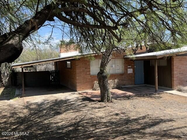 7017 E Luana Drive, Tucson, AZ 85710