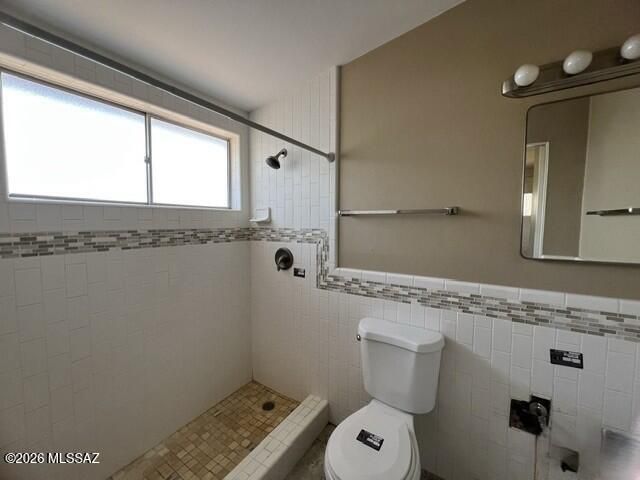 7017 E Luana Drive, Tucson, AZ 85710