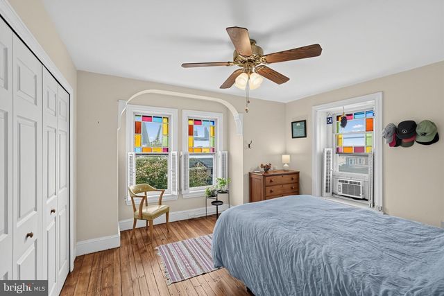 330 GATES ST, Philadelphia, PA 19128