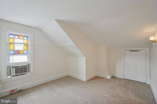 330 GATES ST, Philadelphia, PA 19128