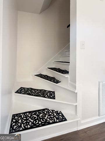 239 E Doyle Street, Toccoa, GA 30577