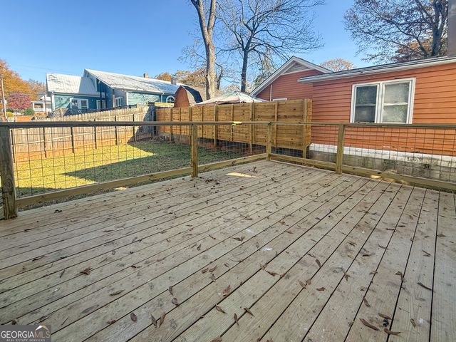 239 E Doyle Street, Toccoa, GA 30577