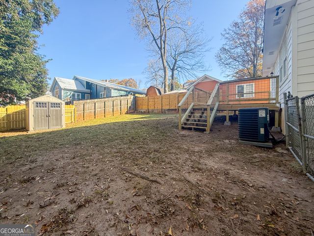 239 E Doyle Street, Toccoa, GA 30577