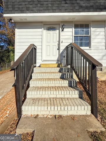 239 E Doyle Street, Toccoa, GA 30577