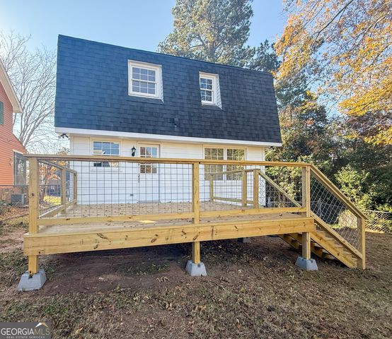 239 E Doyle Street, Toccoa, GA 30577