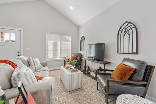 12220 W Rosemary St, Maize, KS 67223