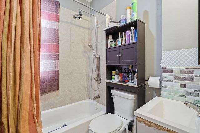 7230 S Talman Avenue, Chicago, IL 60629