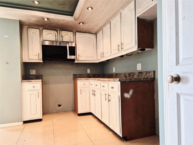 5950 PELICAN BAY PLAZA S PH2C, Gulfport, FL 33707