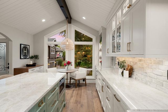 7380 Ridge Rd, Newcastle, CA 95658