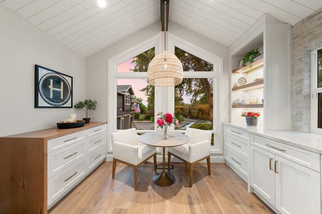 7380 Ridge Rd, Newcastle, CA 95658