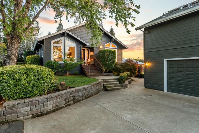 7380 Ridge Rd, Newcastle, CA 95658