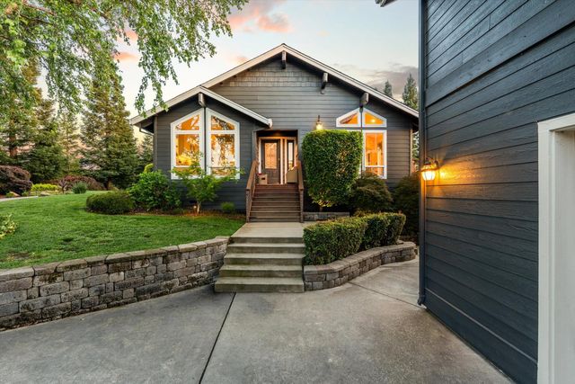 7380 Ridge Rd, Newcastle, CA 95658