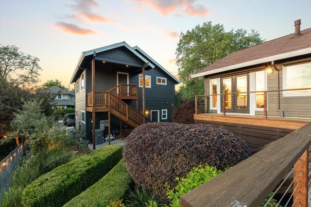 7380 Ridge Rd, Newcastle, CA 95658