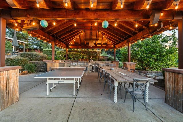7380 Ridge Rd, Newcastle, CA 95658