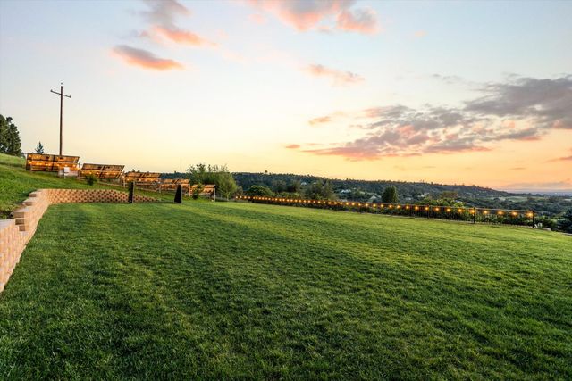 7380 Ridge Rd, Newcastle, CA 95658