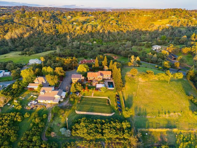 7380 Ridge Rd, Newcastle, CA 95658